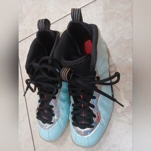 Nike Kids Black and Blue Sneakers